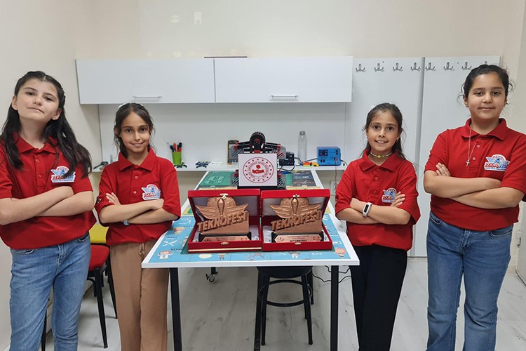 Öksüt Madencilik uluslararası ödüllere damgasını vurdu