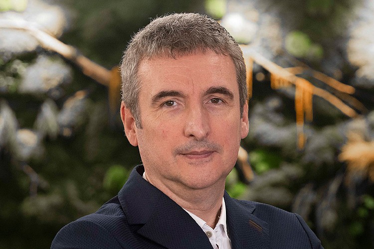 İş Bankası'ndan İlk Türkçe Büyük Dil Modeli : İşGPT