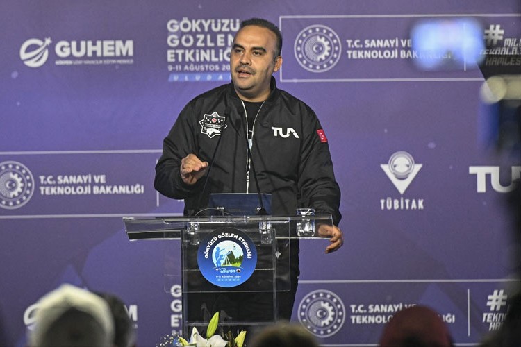 "Uyduları kendi uzay limanımızdan göndereceğiz"