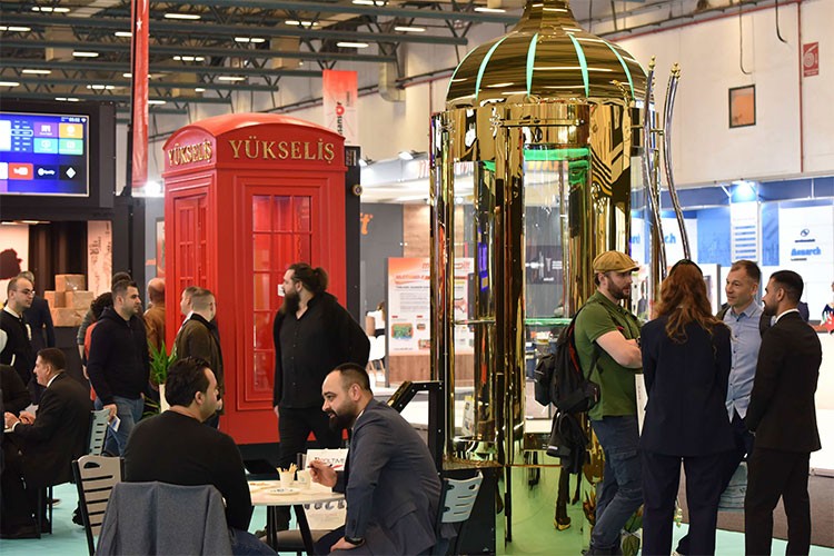 Asansör İstanbul'da vitrine çıkıyor