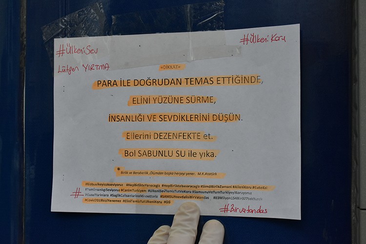 ATM'lere bilgilendirici broşür