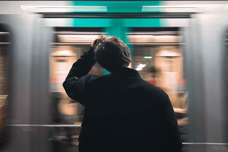 Uçuş kaçırmaya veda...