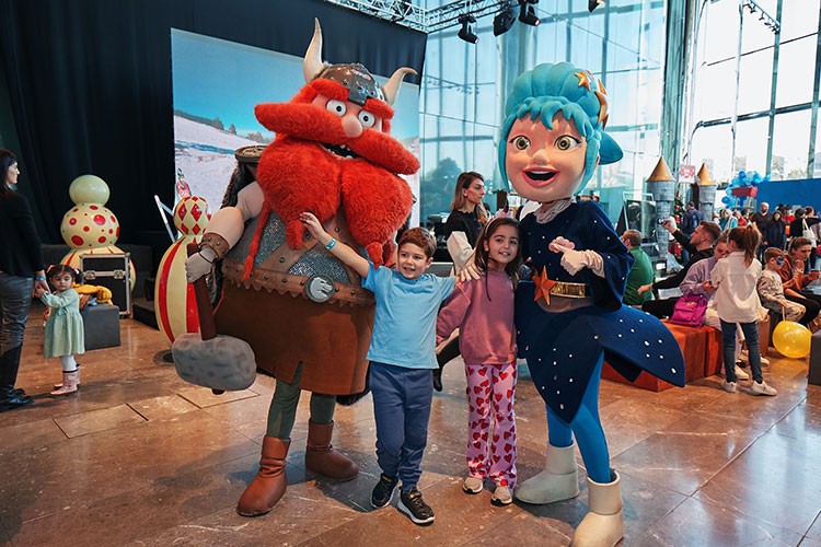 En büyük okul dönüş yolculuğu bu karnavalda