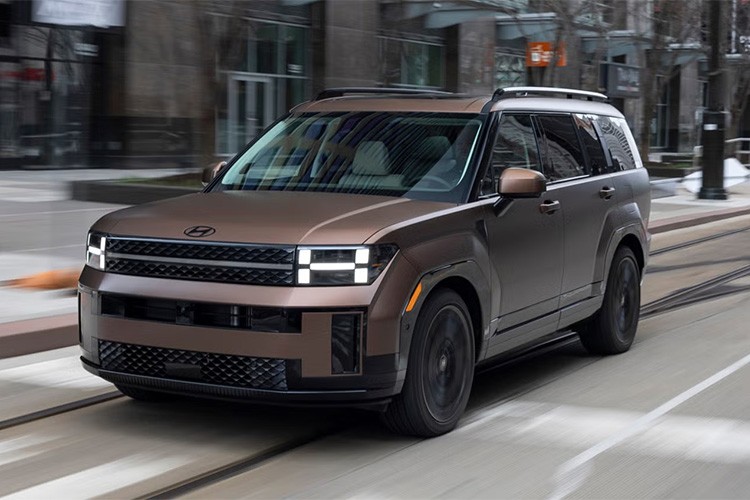 "2025 Kadınlar Dünyada Yılın Otomobili" seçildi