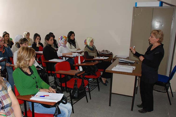 Melmek Dil Kursları başarıyla devam ediyor