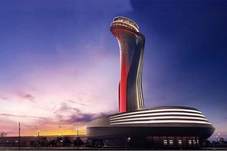 6 yılda 317,7 milyondan fazla yolcu ağırladı