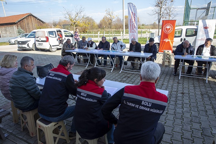 4 bin 461 çiftçiye hizmet götürüldü