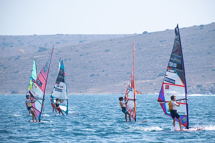 Türkiye Windsurf Şampiyonası 16-20 Ağustos'ta Alaçatı'da