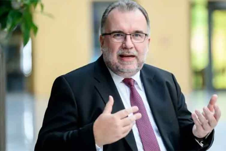 "Almanya'nın rekabet gücü azalıyor"