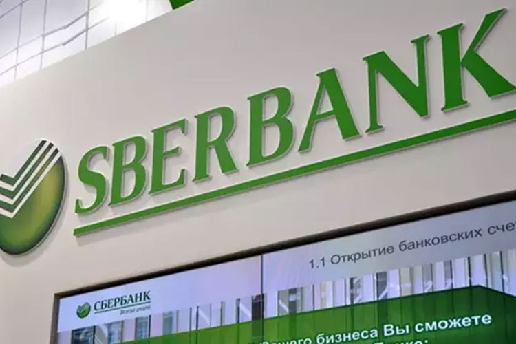 Yapay zeka kullanımından bu yıl 450 milyar ruble gelir bekliyor