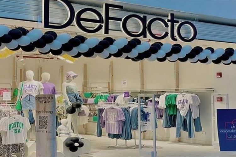 DeFacto'dan sürdürülebilir yaz koleksiyonu "Ficus"