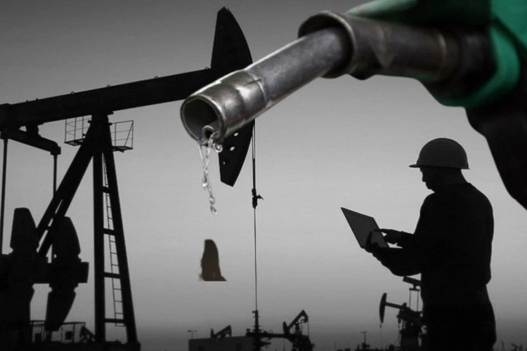 Petrolde jeopolitik endişe artıyor