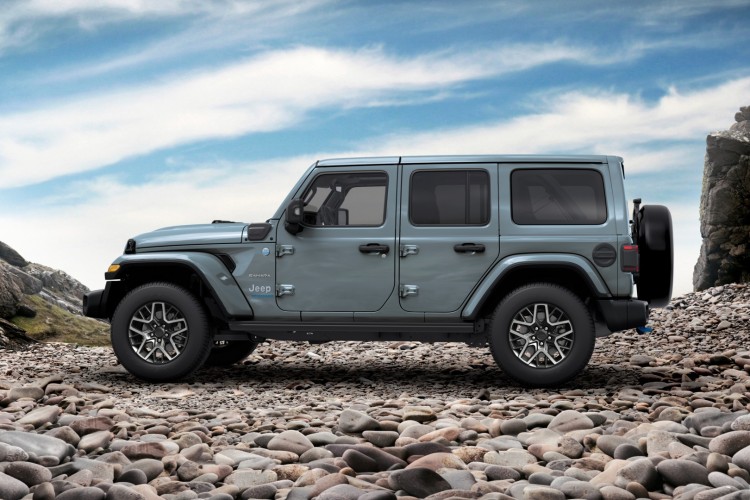 Jeep'in İkonik Wrangler Modeli 2024'ün En İyi SUV'u Unvanını Aldı