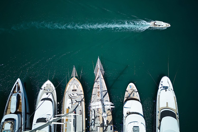 Süperyat çağı marinaları dönüştürüyor