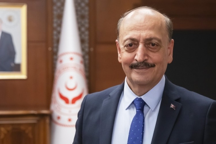 "EYT'den prim gün ve yıl sayısını kaldırmıyoruz"