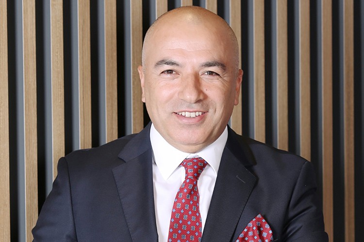 İhtisaslaşma eğitimleri verilmeli