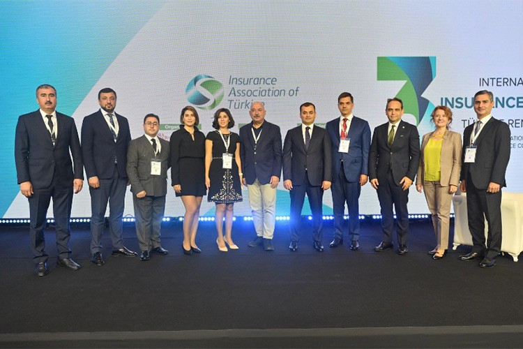 3.Uluslararası Sigorta Zirvesi'nde sektörün geleceği masaya yatırıldı