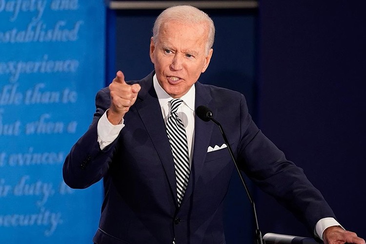 "Benzin fiyatları kesin düşecek"