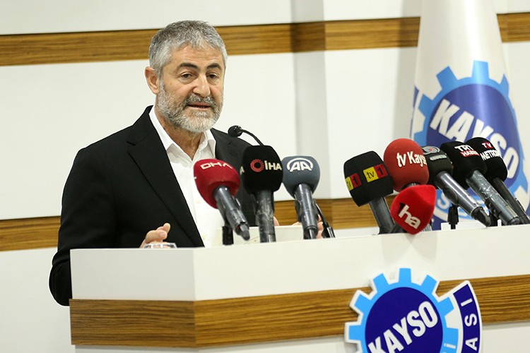 "Emeklilere refah payı üzerinde çalışıyoruz""