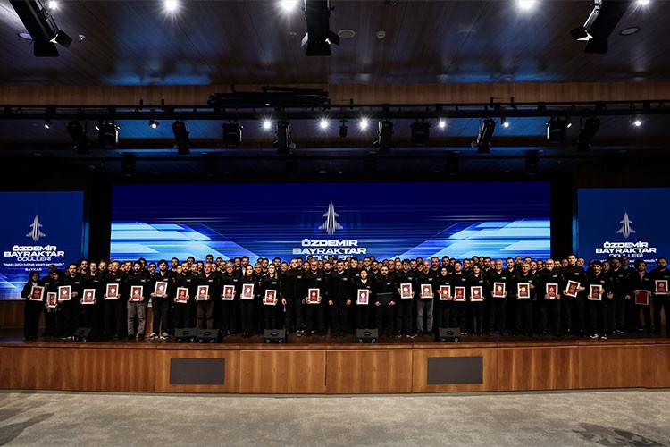 Özdemir Bayraktar Ödülleri sahiplerini buldu