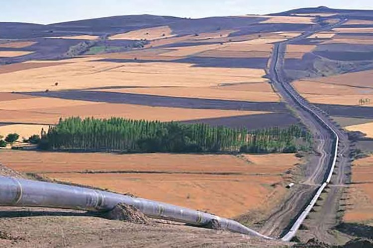 İran Türkiye'ye 10 gün süreyle gaz göndermeyecek