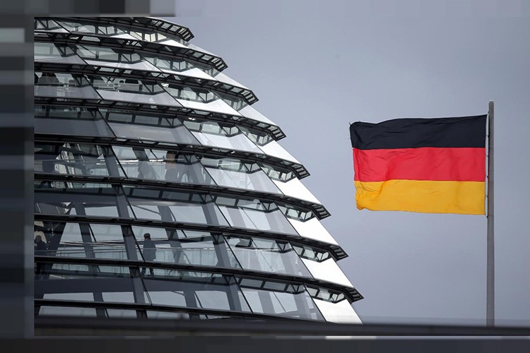 Almanya yüzde 10 küçülecek