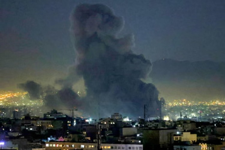 İsrail, Lübnan'a saldırdı, 31 kişi öldü, 149 kişi yaralandı