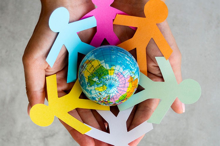 Herbalife Aile Vakfı'ndan toplam 5 milyon dolar hibe