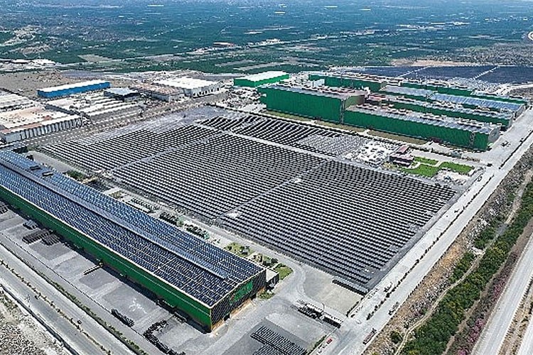 Tosyalı Holding, 2025'te 9 milyar dolar ciroyu aşmayı hedefliyor