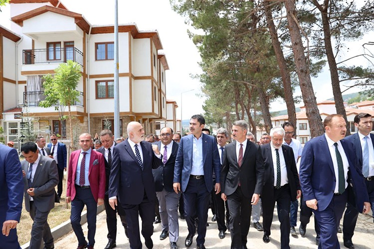 Karaağaç Millet Bahçesi'ni ilk fidan dikildi