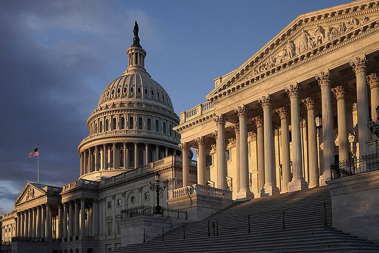 Posta yasası kabul edildi