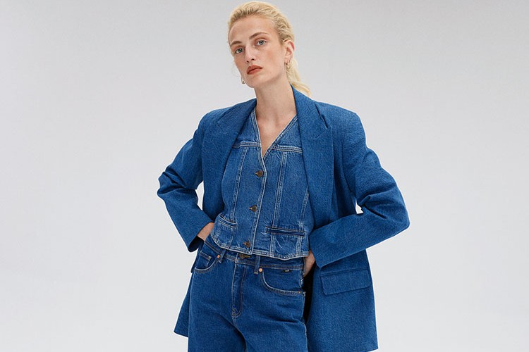 Mutlu Bir Geri Dönüşüm Hikayesi: Recycled Blue