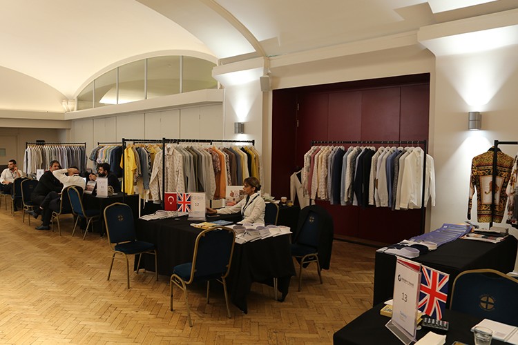 Türk gömlekleri Londra'da