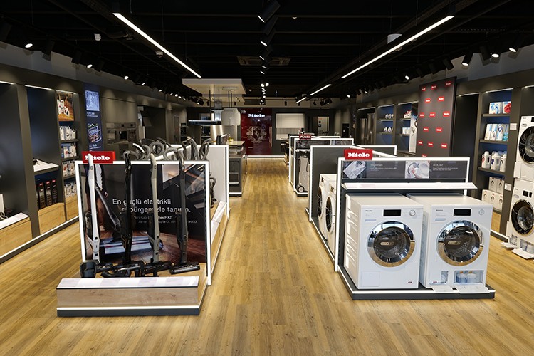 Miele Bursa'da yeni mağazasını açtı