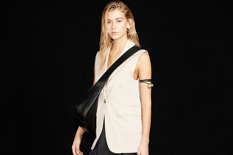 Modern şıklık ve cesur detaylar