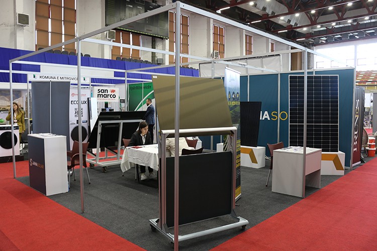 Kosova'da "Expokos" inşaat, enerji ve makine fuarı başladı