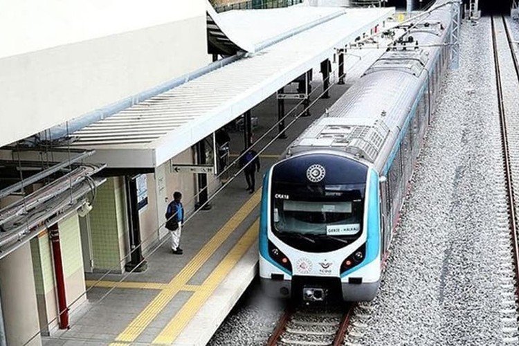 Seferler aralıklı sürüyor