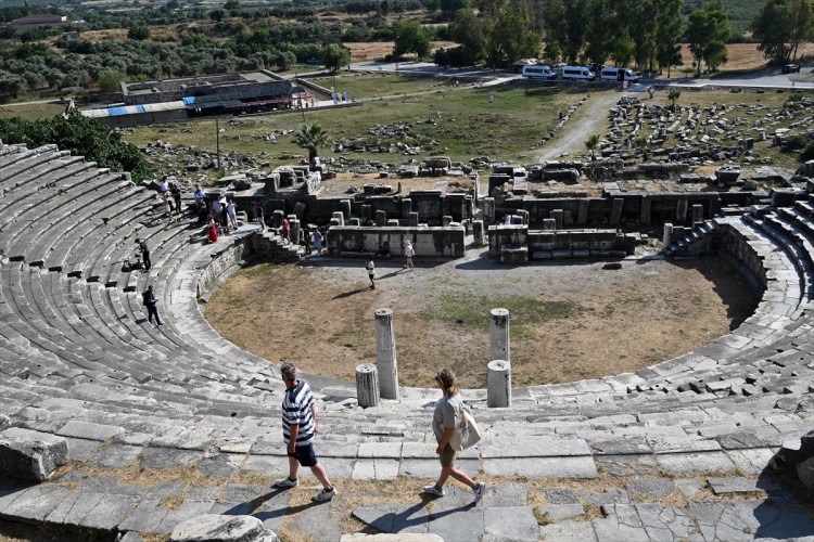Fotoğraf ve tarihseverlerin yeni rotası Didim