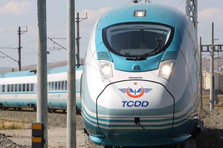 Hızlı tren sefer sayıları artırılıyor