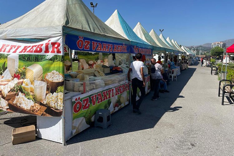 Depremden etkilenen esnaf için tanıtım atağı