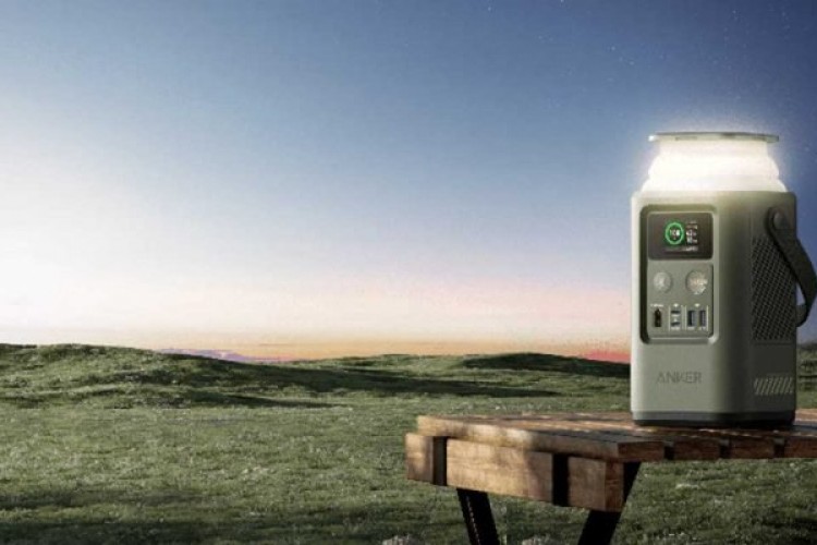 Anker 548 Taşınabilir Şarj Cihazı ile Tüm Cihazlarınızı Dilediğiniz Yerde, Aynı Anda Şarj Edin