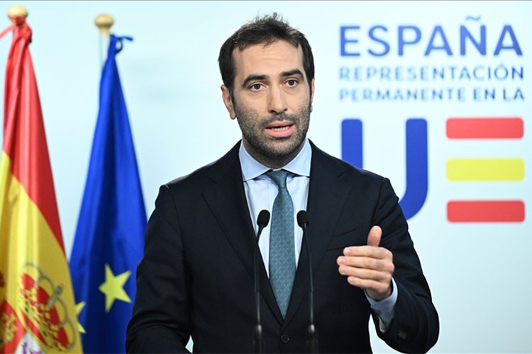 İspanya, ABD ile arasındaki buzları eritmeye çalışıyor