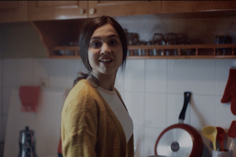 HAPPY PEOPLE PROJECT İMZALI DUYGULANDIRAN REKLAM FİLMİ "SEN OKU"