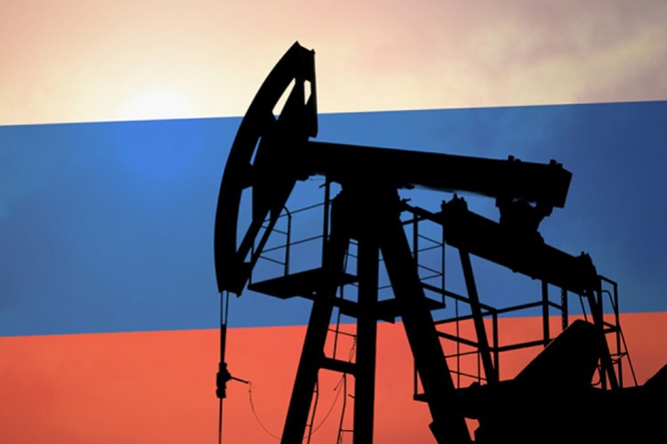 Petrolde tavan fiyat uygulaması Rusya'ya 34 milyar avroya mal oldu
