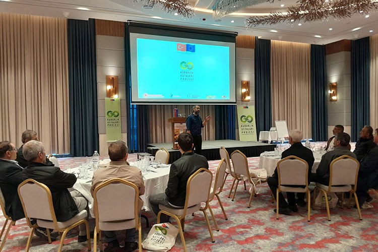 "Kuraklık Ustaları" projesi genç çiftçilerle buluştu