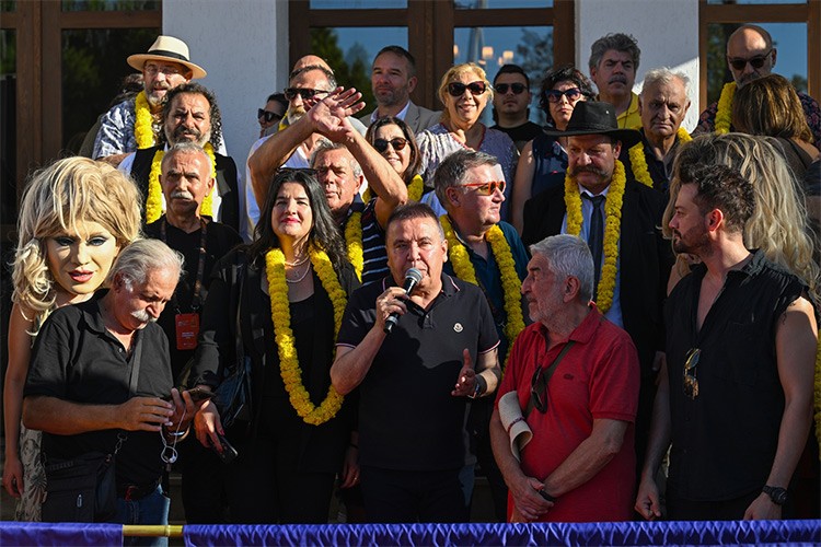 Antalya Altın Portakal Film Festivali başladı