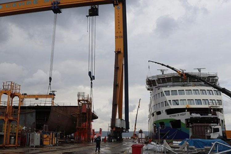 Altınova tersanelerinde yerli üretim değerlendirildi