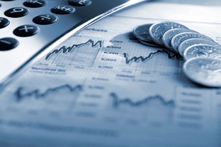 Cari açık beklenenin altında