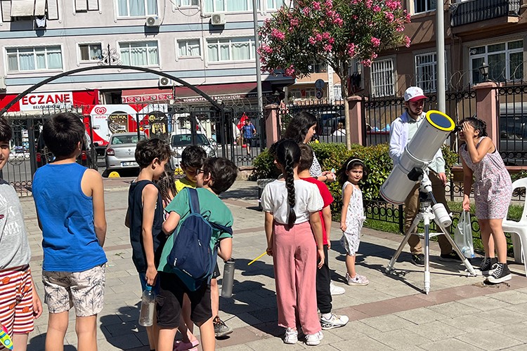 Bilim Fatih'te Uzay Heyecanı