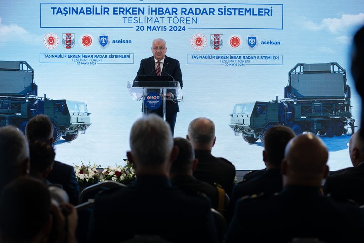 Yerli ve milli erken ihbar radar sistemlerinin ilk teslimatı yapıldı
